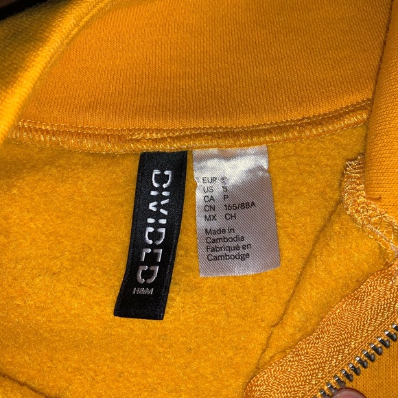 yellow half zip sweater - Picture 3 of 5